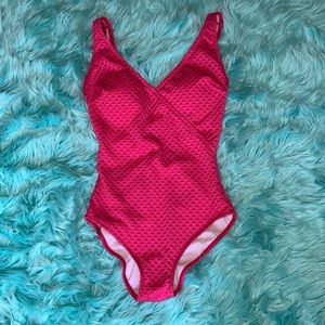 Women’s gottex Pink one-piece swimsuit, size 8